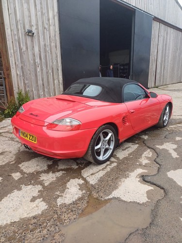 porsche boxster 2004 2.7 - Picture 4 of 13