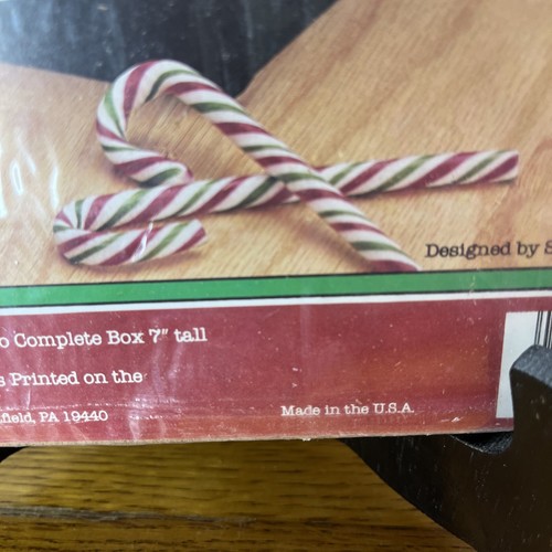 Vtg Santa Wood Card Or Candy Box #1051 - Happy Holidays Wood Art Collection 1986 - Picture 5 of 6