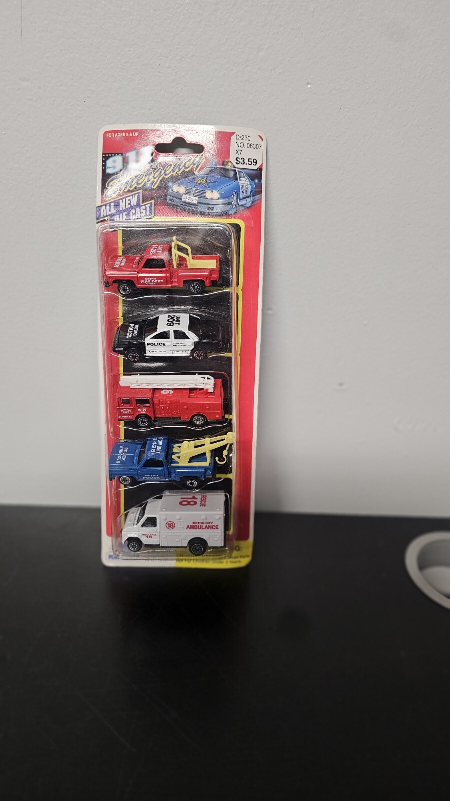 Foto 1 di 4