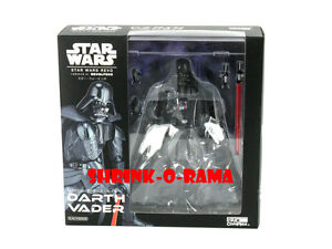 New-in-Box-Kaiyodo-Revoltech-Star-Wars-Revo-001-Darth-Vader-Action-Figure