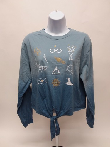 Long Sleeve Solid Blue Cropped 