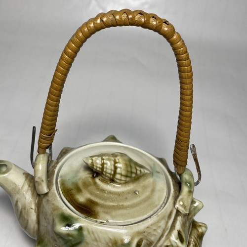 Japanese Conch Shell Teapot Ceramic Woven Rattan Wire Handle 5 in Vintage READ - Picture 10 of 11