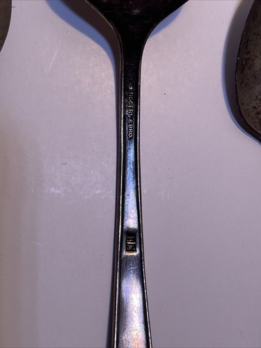 Lot Of Mixed Vintage Silver plate Flatware (9 Pieces)  - Picture 14 of 22