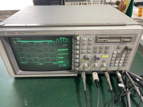 HP Agilent 54540A 500MHz Oscilloscope   2Gs/s - 1Gs/s - 500Ms/s - Picture 1 of 15