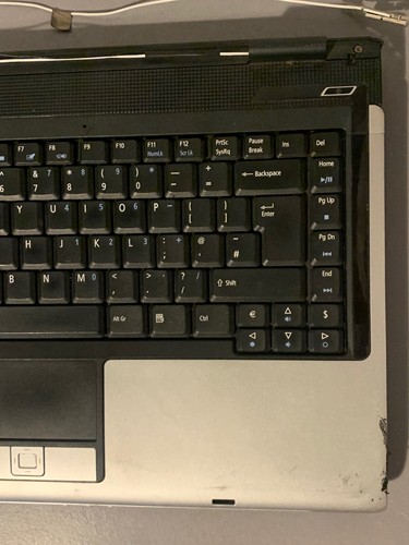 Acer Aspire 5050-3371 ZR3 | Laptop | AMD Turion 64 | ~ Untested ~For Parts - Picture 3 of 8