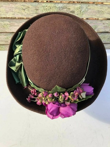 VTG 80s Brown wool felt hat with abundant purple flowers and silk ribbon FAB! - Picture 4 of 6
