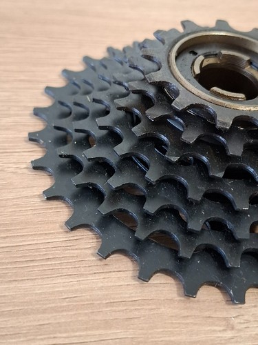 Retro Bicycle Parts NOS Suntour AP Freewheel 7-Speed 13-30T Black - Picture 3 of 9