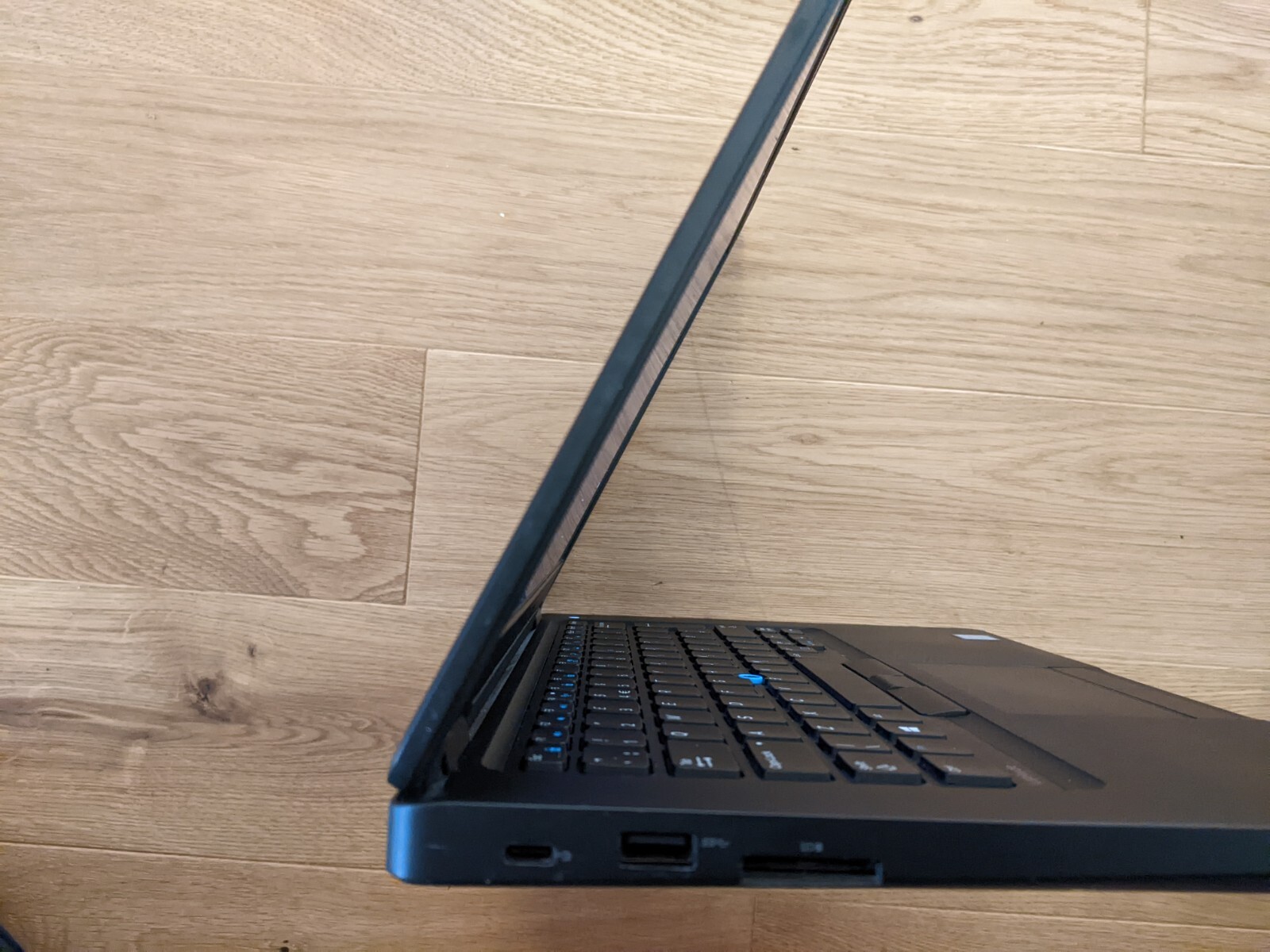 Dell Latitude 5480 i5 6300U 2.50GHz 16GB 256GB SSD 14.1" Screen LTE 4G REF 1304 - Picture 9 of 11