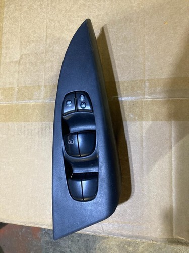 2013-2019 Nissan Sentra Master Power Window Switch OEM B47012 - Picture 1 of 3