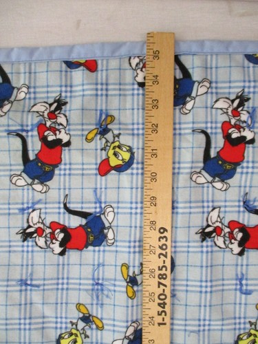 Vintage Handmade Looney Tunes Baby Blanket Hip Hop Theme Tweety & Silvester Blue - Picture 8 of 10