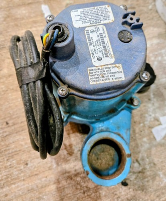 #ad LITTLE GIANT PUMP CO. 115V SUBMERSIBLE SewageSepticTrashGrinderPump. NO RES $350.00