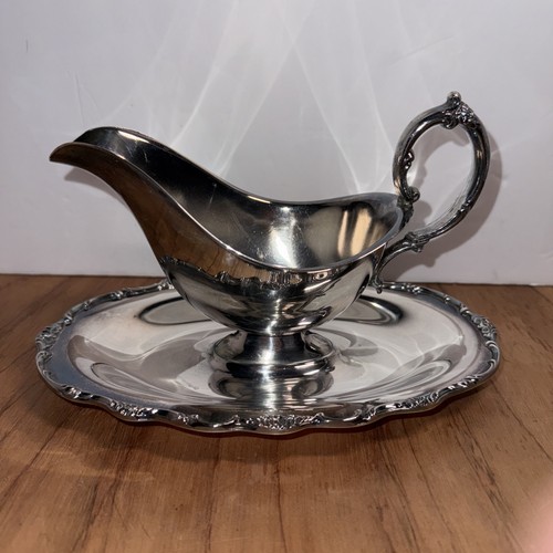 Vintage International Silver Co Sauciere mit aufgesetztem Tablett & Griff, versilbert