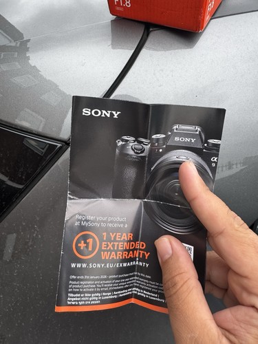 Lente retrato Sony FE 85 mm f/1,8 montura Sony E FZ VM6293 precio de venta sugerido por el fabricante (499 GBP) - Imagen 5 de 5