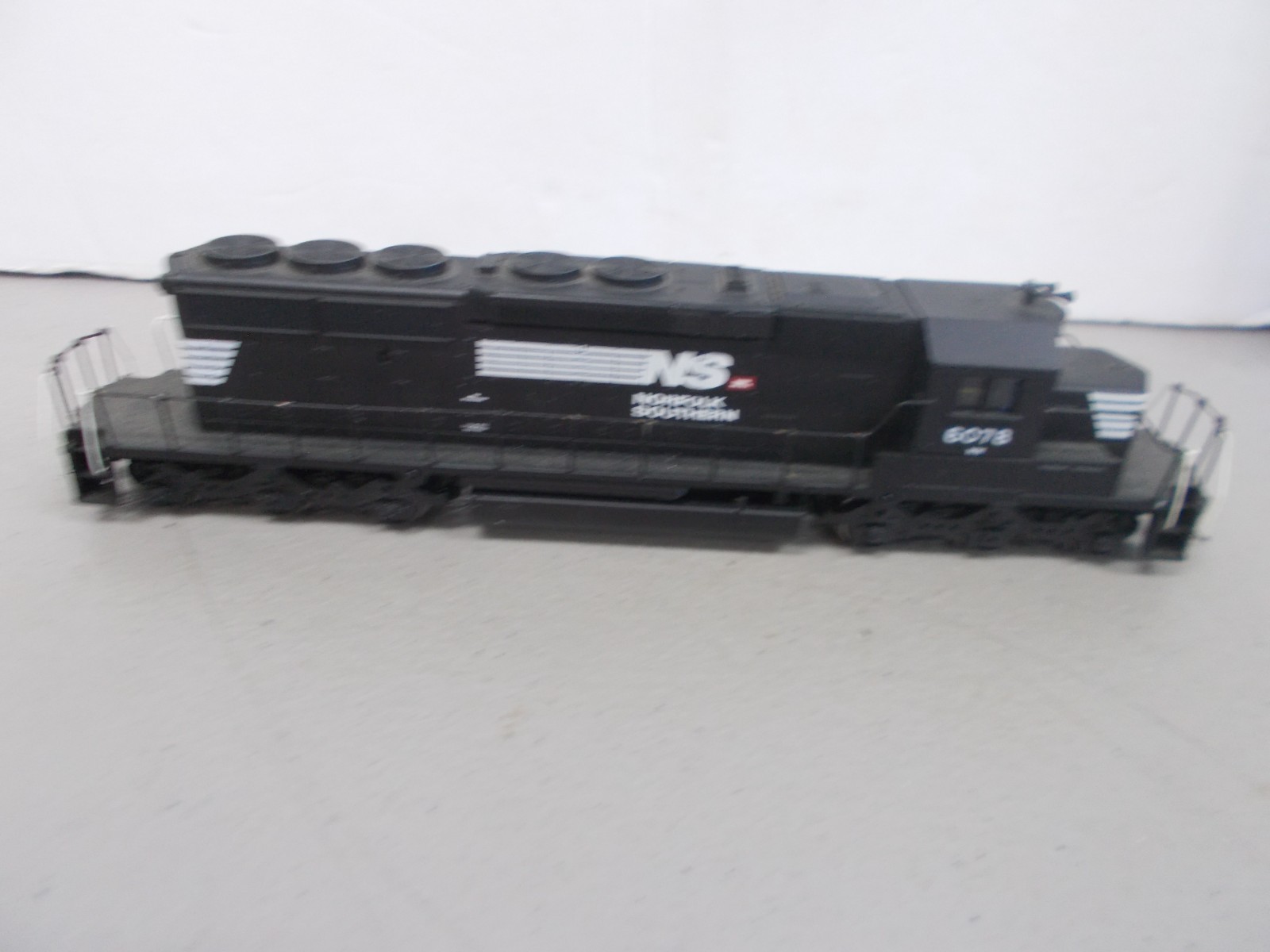 Picture 2 of 7