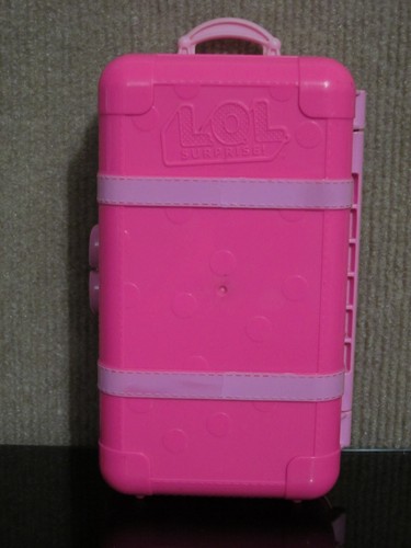 LOL Surprise Dolls DJ Interactive Pink Suitcase Accessories Clothes - Picture 7 of 19