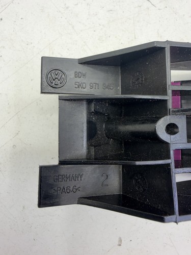 2011-2014 Volkswagen Jetta Sportwagen Fuse Relay Wire Mount Bracket OEM. - Picture 4 of 4