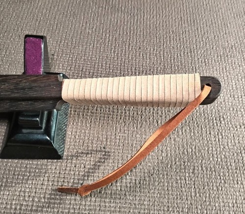 Abanico de madera de ébano a rayas japonés Tessen Samurai L33,5 cm marrón estilo arma envío gratuito - Imagen 7 de 9