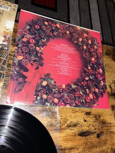 Kenny Rogers Christmas LP Vinyl Album•Vintage 1981•Includes “White Christmas” - Imagen 7 de 8