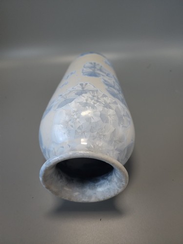 Jarrón de porcelana Jon Price 9" esmaltado cristalino firmado E 101 - Imagen 9 de 16