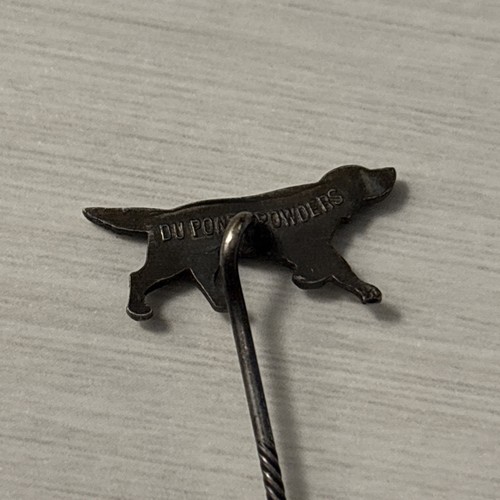 Rare DuPont Powders Advertising Stick Pin Hunting Pointer Dog - Picture 3 of 5