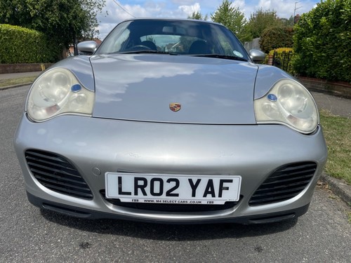 Porsche 911 C4S Tip in Stunning Silver Metallic with Black Sports Leather ULEZ - Picture 9 of 21
