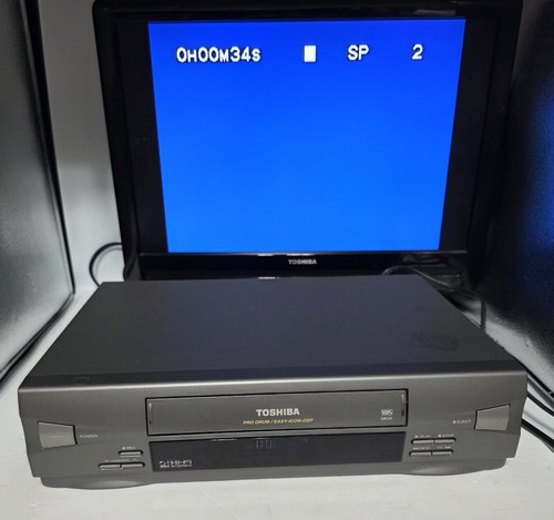 Toshiba VCR VHS Player M635 No Remote 60Hz 120V Tested Working - Picture 1 of 12