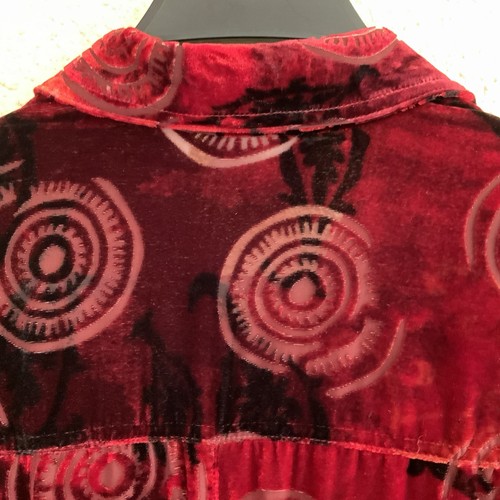 Vintage Chico’s Silk Blend Sz 1 Red Burnout Velvet Velour Blouse Whimsigoth Chic - Picture 10 of 16
