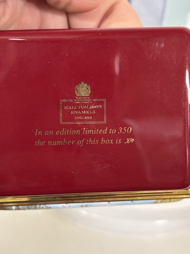 Rare Halcyon Days Enamel Box 60th Anniversary Of VE Day Limited Edition 304/350 - Foto 10 di 10