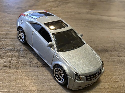 Matchbox Lot of (8) Luxury Cars, BMW, Infiniti, Maserati, Jaguar, Chrysler 300 - Picture 19 of 23