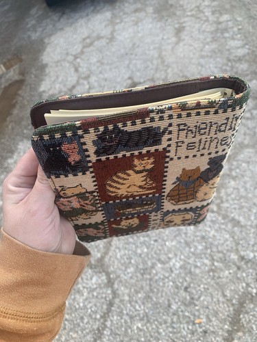 VTG Felines Tapestry Cats Kittens Notebook W/Cover 8x6 Crazy Cat Lady - Picture 5 of 9