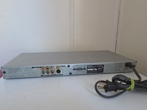 Sony DVP-NS55P CD/DVD-Player - getestet - ohne Fernbedienung - Bild 3 von 5