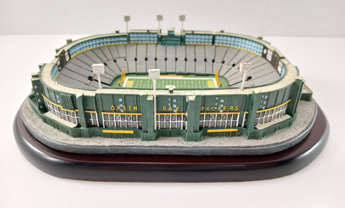 The Danbury Mint LAMBEAU FIELD Green Bay Packers Miniature Mini Stadium Replica! - Picture 4 of 13