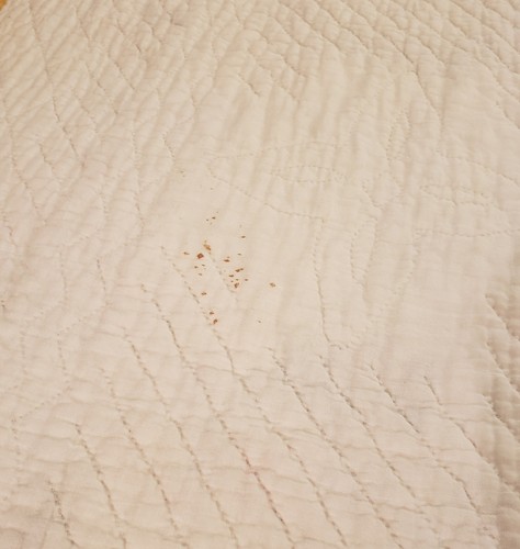 Vintage Hand Quilted Nine Patch Irish Chain Postage Stamp Quilt 77"x64" *stains* - Picture 18 of 18