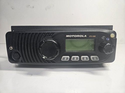 MOTOROLA XTL1500 800MHz MOBILE RADIO 48 channel (35W) M28URS9PW1AN NO PASSWORD