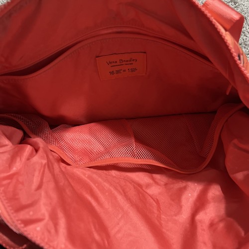Nuevo Bolso de Mano Vera Bradley Reactivo Rosa Ágata Correa Gimnasio Carryall Ligero - Imagen 2 de 3