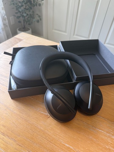 Bose NC700 Noise Cancelling Bluetooth Wireless Headphones - Black (794297-0100)