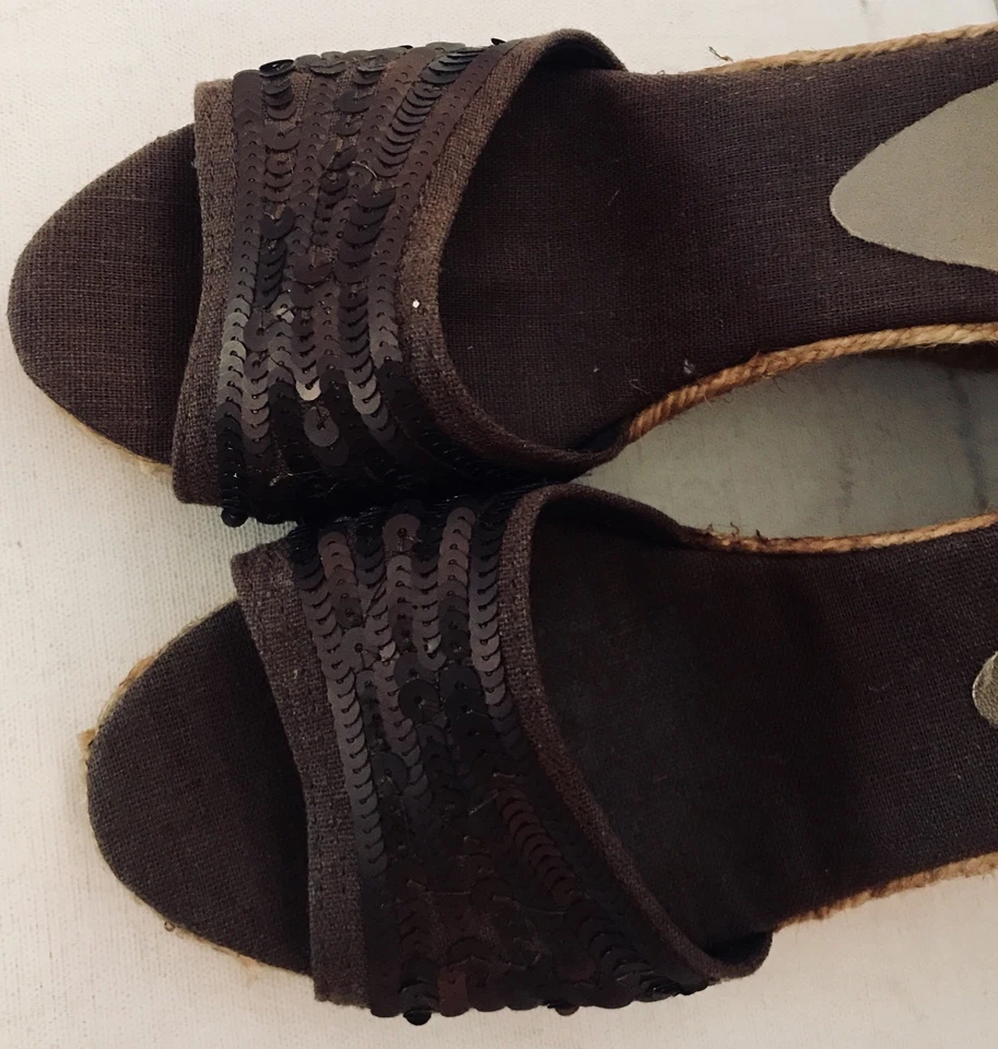 Alpargata superior de tela marrón para mujer Circa Joan David cuña punta abierta talla 11 Foto 4 de 4