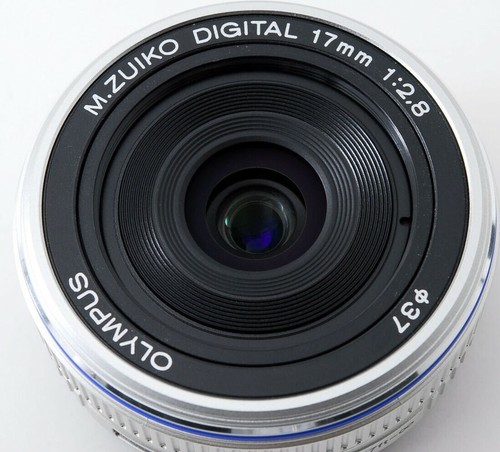 Olympus 17mm f/2.8 M.ZUIKO DIGITAL Wide Angle Prime Lens -95%New - Picture 5 of 10