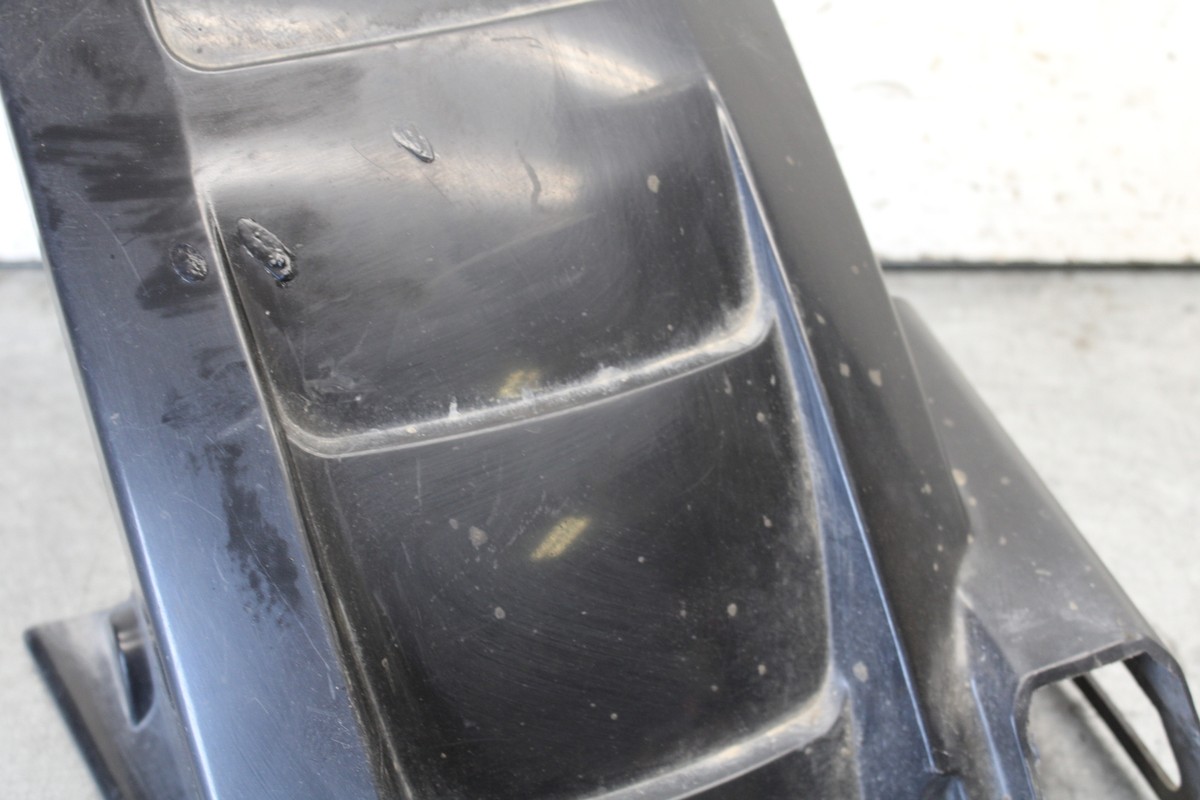 03-04 KAWASAKI NINJA ZX6RR REAR BACK WHEEL TIRE HUGGER