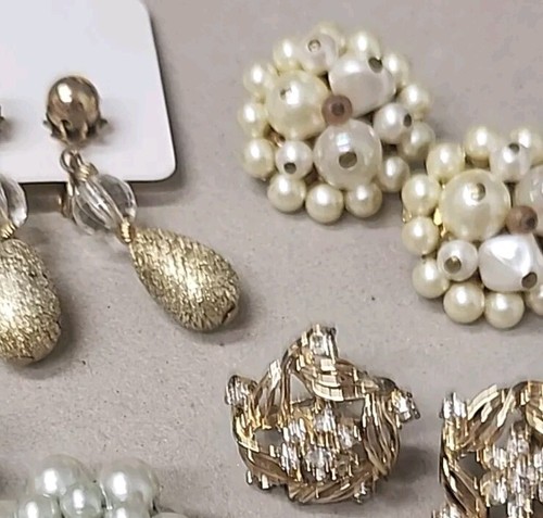 Vintage Gold Tone Faux Pearl Earrings, Coro Clip Japan Screwback Lot of 4  - Picture 4 of 9
