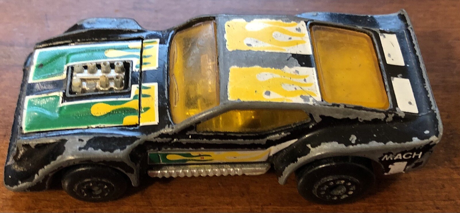 Picture 2 of 8