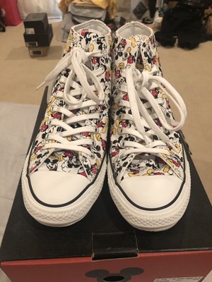 mickey mouse chucks