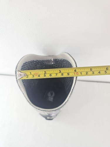 Below The Knee Prosthetic Leg Socket/Cup Carbon Fiber - Picture 5 of 7
