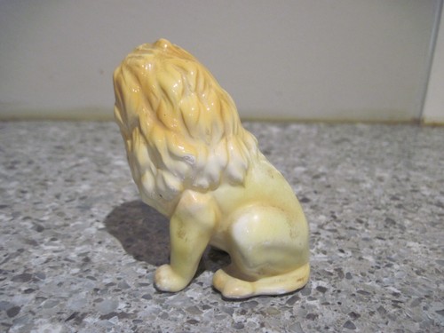 Willitts Designs Ringling Bros & Barnum & Bailey Porcelain Circus Lion #8811 Vtg - Picture 3 of 8