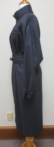 Abrigo DE COLECCIÓN SALVATORE FERRAGAMO Gris Lana Rayas Cinturón Talla 42 Usado en Excelente Condición - Imagen 4 de 8