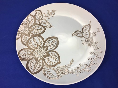 Anthropologie DINNER PLATES Pale Blue with EMBOSSED BROWN FLOWERS Set of 4 - Picture 5 of 12