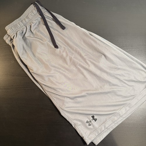 Under Armour Grey Gym Shirts Size Medium - Imagen 5 de 6