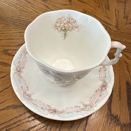 Royal Doulton The Wedding Cup and Saucer Brambly Hedge Jill Barklem 1987 - Imagen 2 de 17
