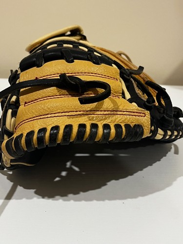 Wilson 2024 A700 Pedroia Fit 32,5 Zoll CMPF Baseball Catcher's Mitt WBW100429325 - Bild 7 von 16