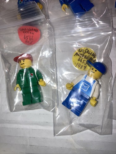 LEGO City Minifigure Workers Gasoline Exxon Octan X10 - Accessories Hat Helmet - Picture 3 of 6